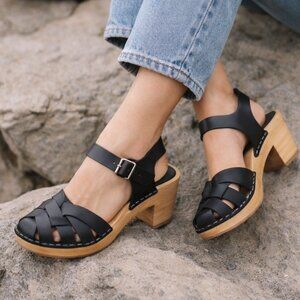 NEW MIA Womens Bety Leather Swedish Clogs Size 8 Black Scandinavian Artsy Euro